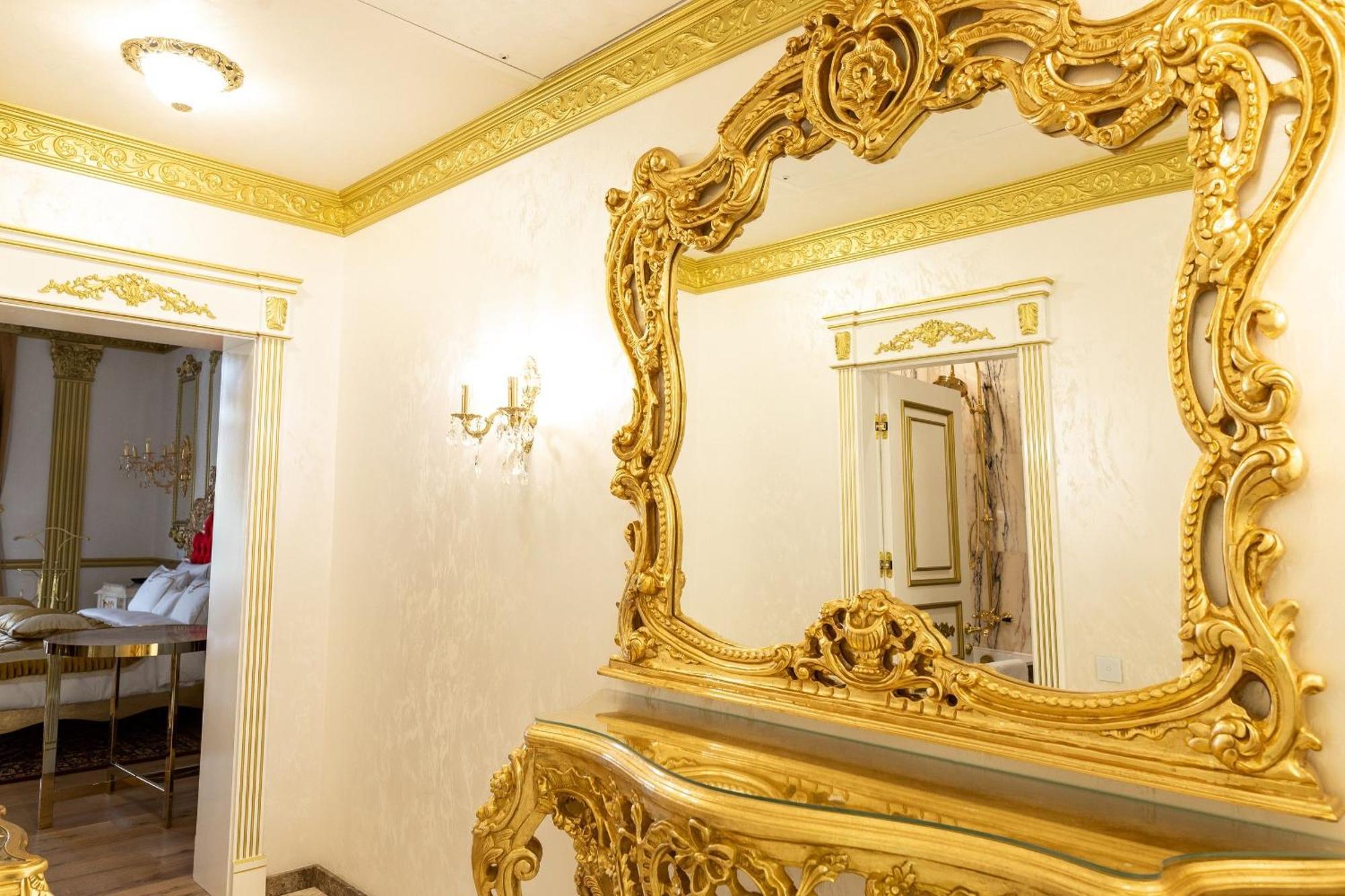 Royal Palace Luxury Hotel And Spa Khmel'nyts'kyy Quarto foto