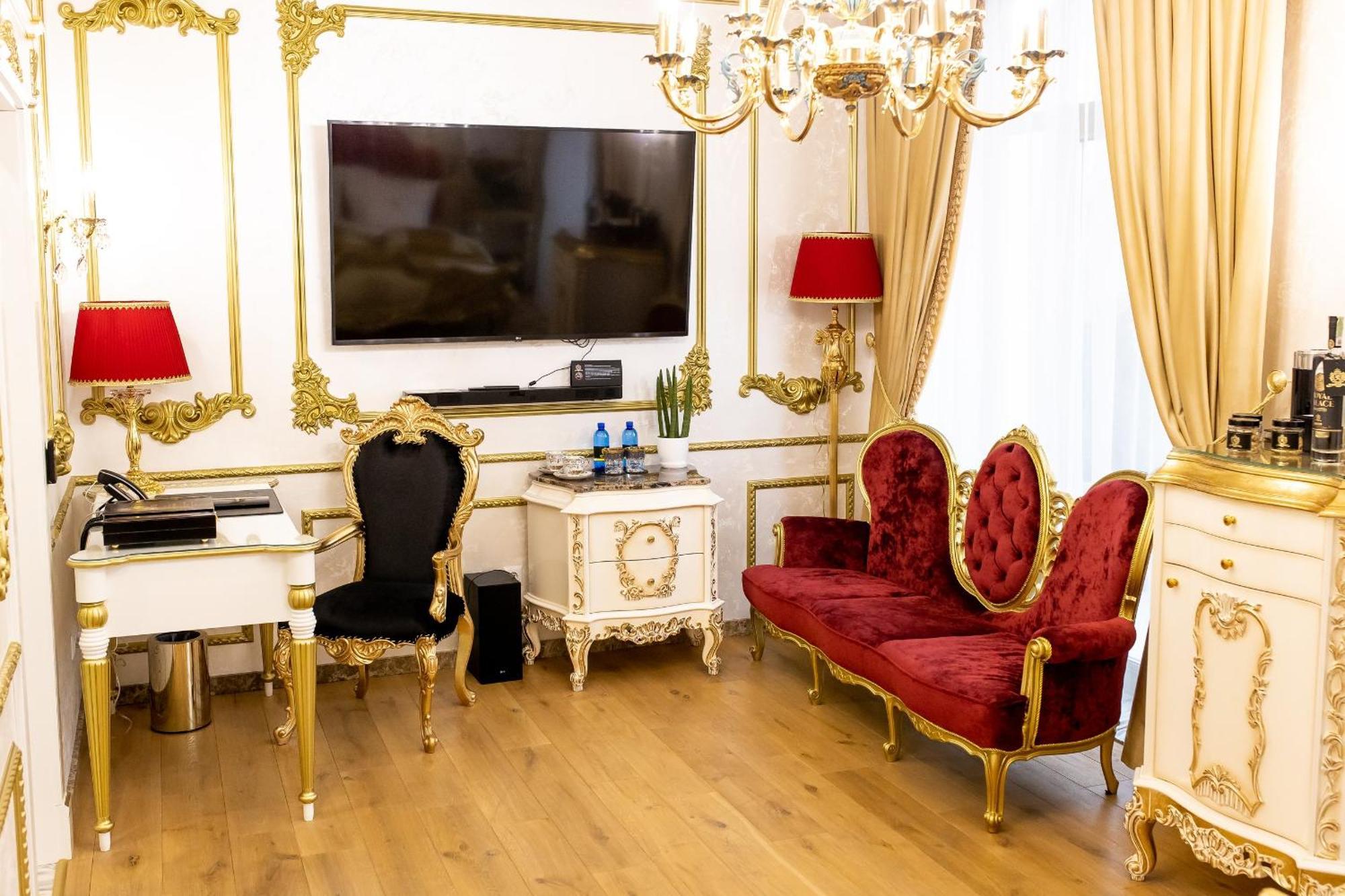 Royal Palace Luxury Hotel And Spa Khmel'nyts'kyy Quarto foto