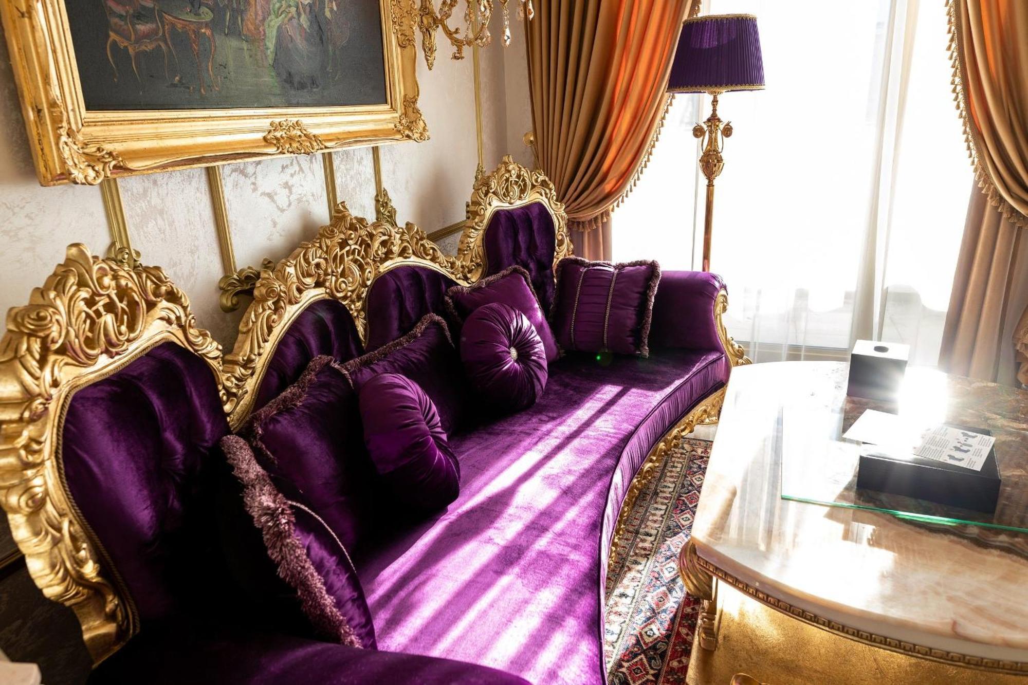 Royal Palace Luxury Hotel And Spa Khmel'nyts'kyy Quarto foto